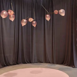 Lampadario Physalis in Vetro Bronzo di Cristina Celestino