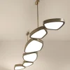 Lampadario Pluma 3+3 in ottone con diffusori in opale