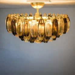 Lampadario Prismatico 91 Elementi in Vetro Compatto Ambra e Taupe