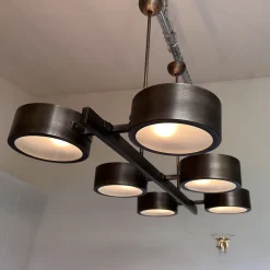 Lampadario rettangolare in bronzo brunito a sei luci