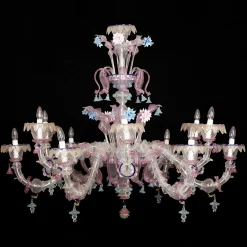 Lampadario rosa in stile Rezzonico