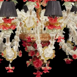 Lampadario rosso e oro in stile Rezzonico