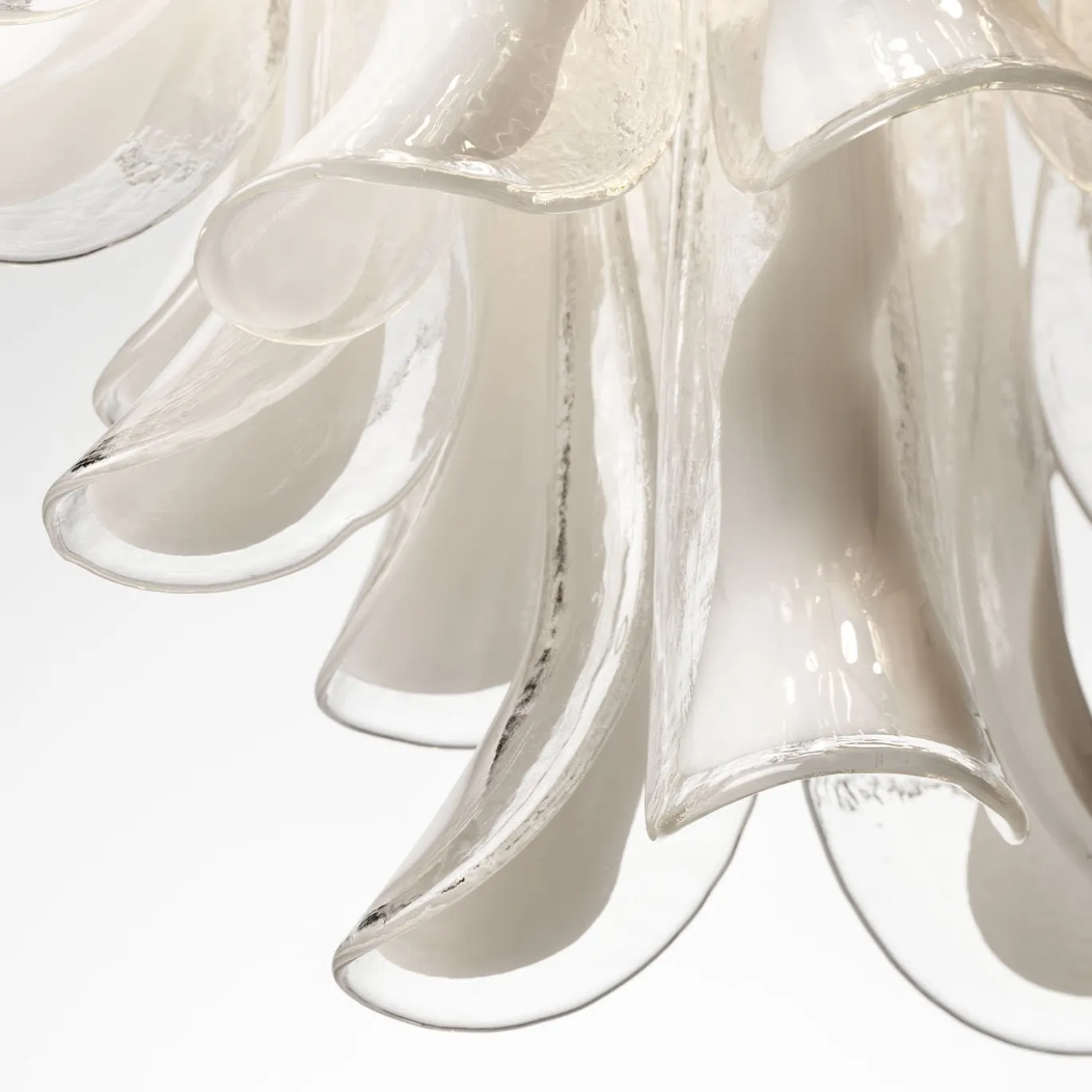 Lampadario singolo a cerchio e vetro