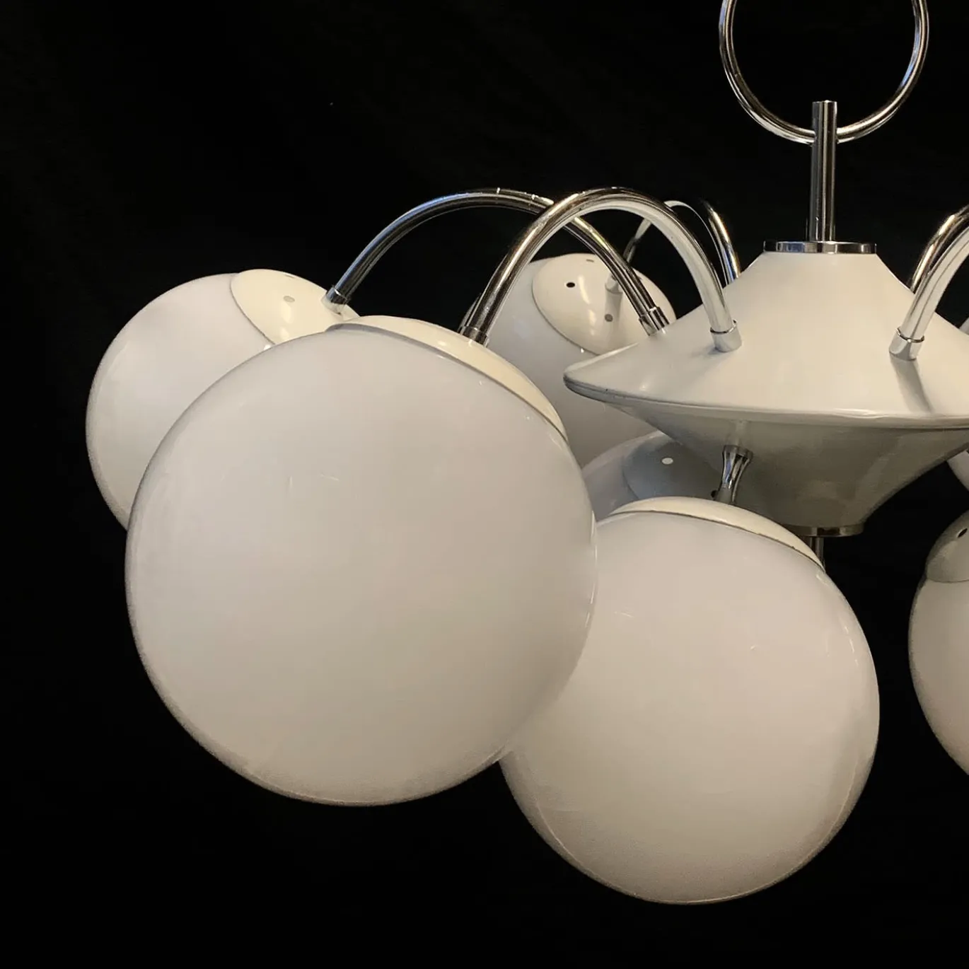 Lampadario Stilnovo a 9 luci cromate