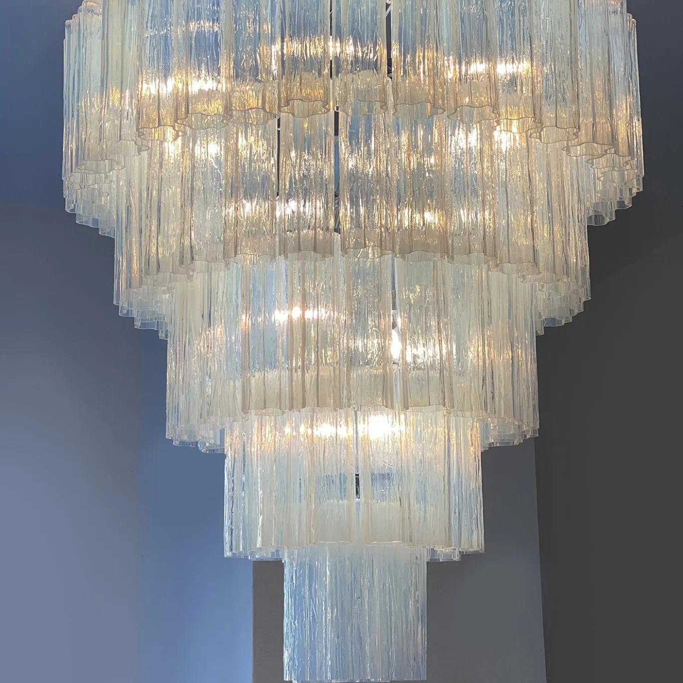 Lampadario Tronchi in vetro OPALINO