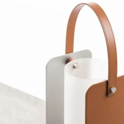 Lanterna Lumen Media in Pelle Saddle Marrone di Simone Fanciullacci