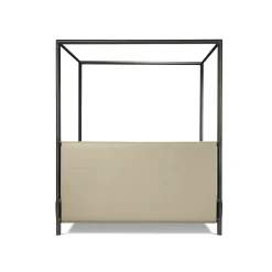 Letto a baldacchino Frame di Stefano Giovannoni