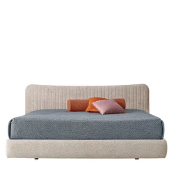 Letto Alba in Bouclé Ostrica con Dettagli in Noce Havana