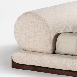 Letto Maki Rivestito in tessuto Tread con base in legno Moka lucido