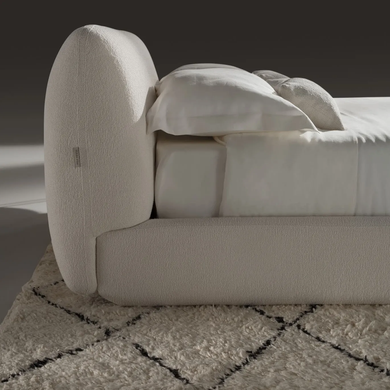 Letto Naxos in Tessuto Bianco