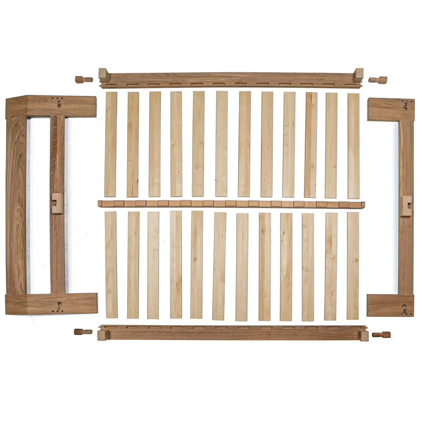 Letto Queen Size Plinio in Rovere Massello di Mario Prandina