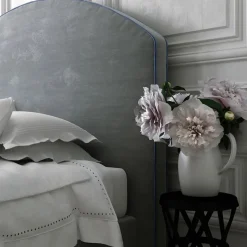 Letto Violetta di Alberto Colzani