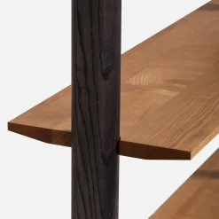 Libreria a Parete Paw L in Legno con Finiture Lucide Carbon e Miele