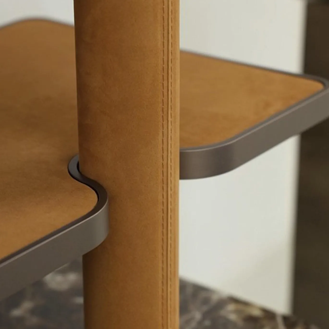 Libreria con contenitore Bon Ton in legno e marmo Emperador