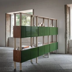 Libreria Flexor in legno laccato lucido verde e alluminio di Robert Stadler
