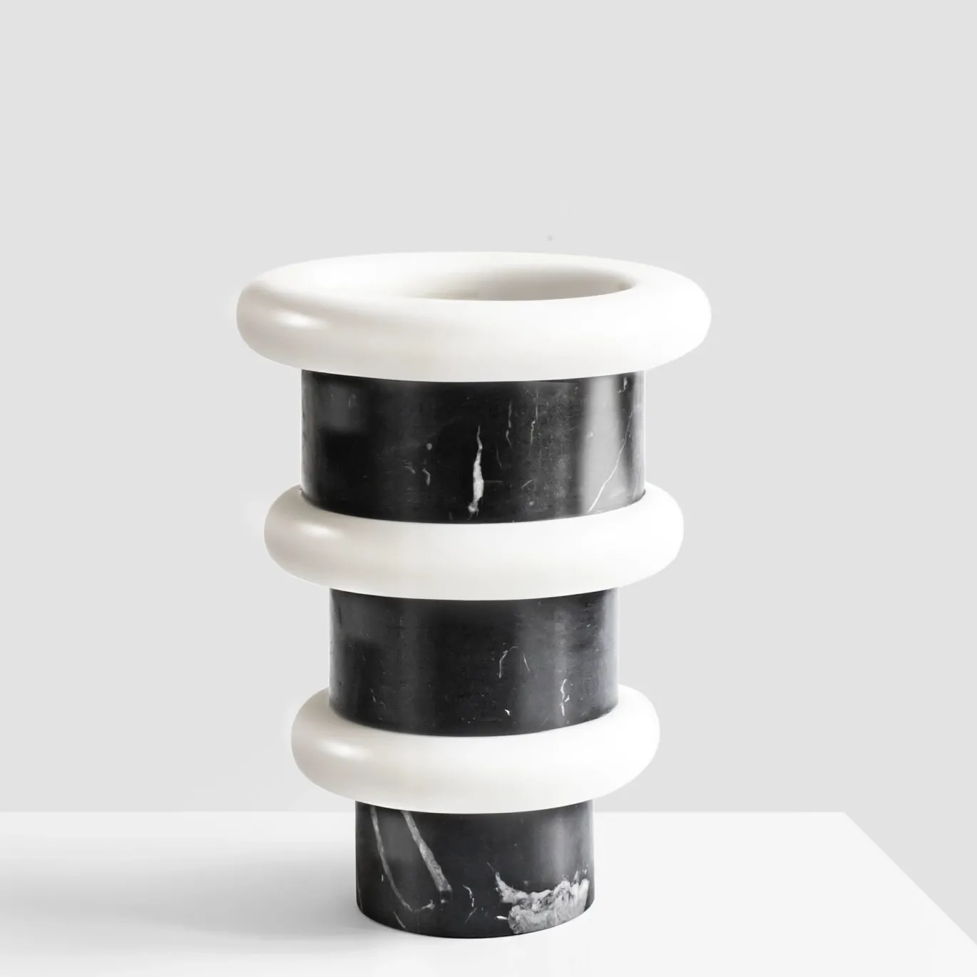 Lumière Vaso Nero Grande