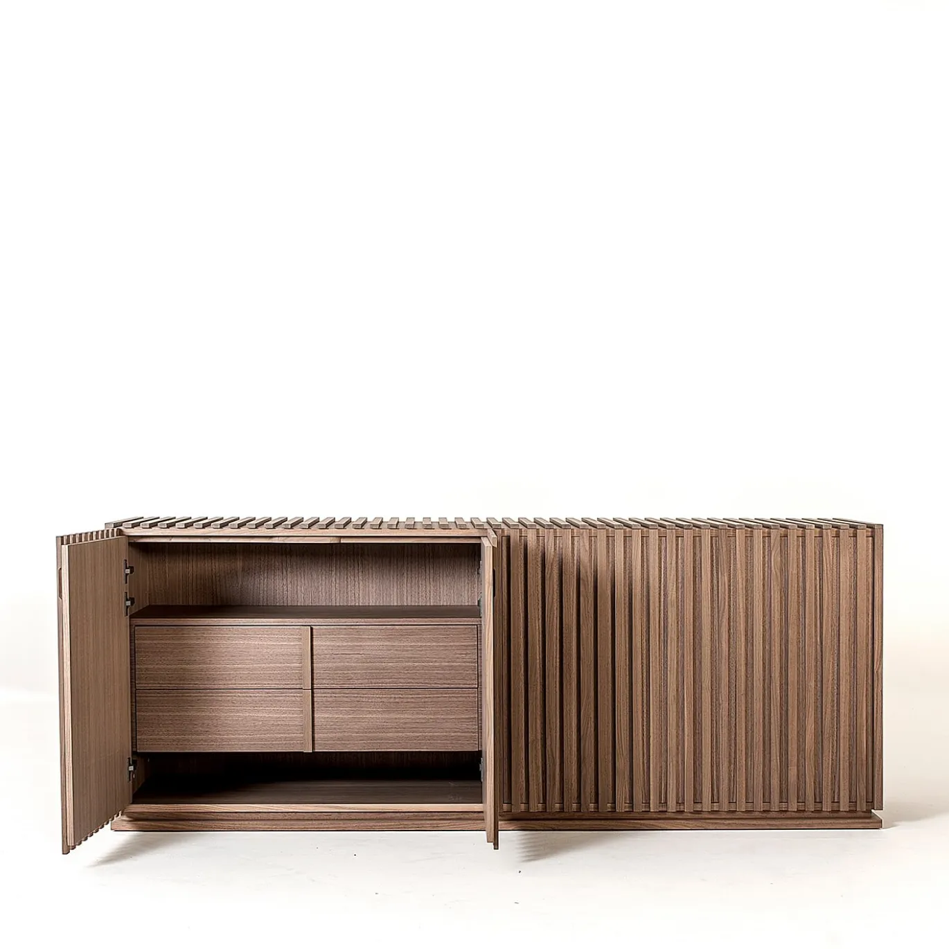Madia Bars in listelli di legno massello marrone