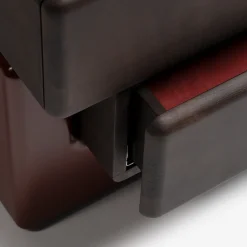 Madia Brick D con Base Laccata Rosso Amarone e Cassetti in Legno Finitura Moka Lucidi