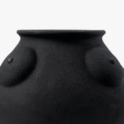 Madre del Vaso Nero Scultoreo in Ceramica di Rooms Studio
