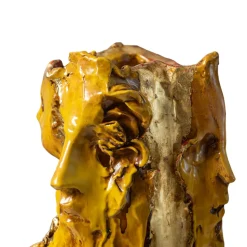 Materia Ribelle Vaso scultura in ceramica giallo e foglia d'oro