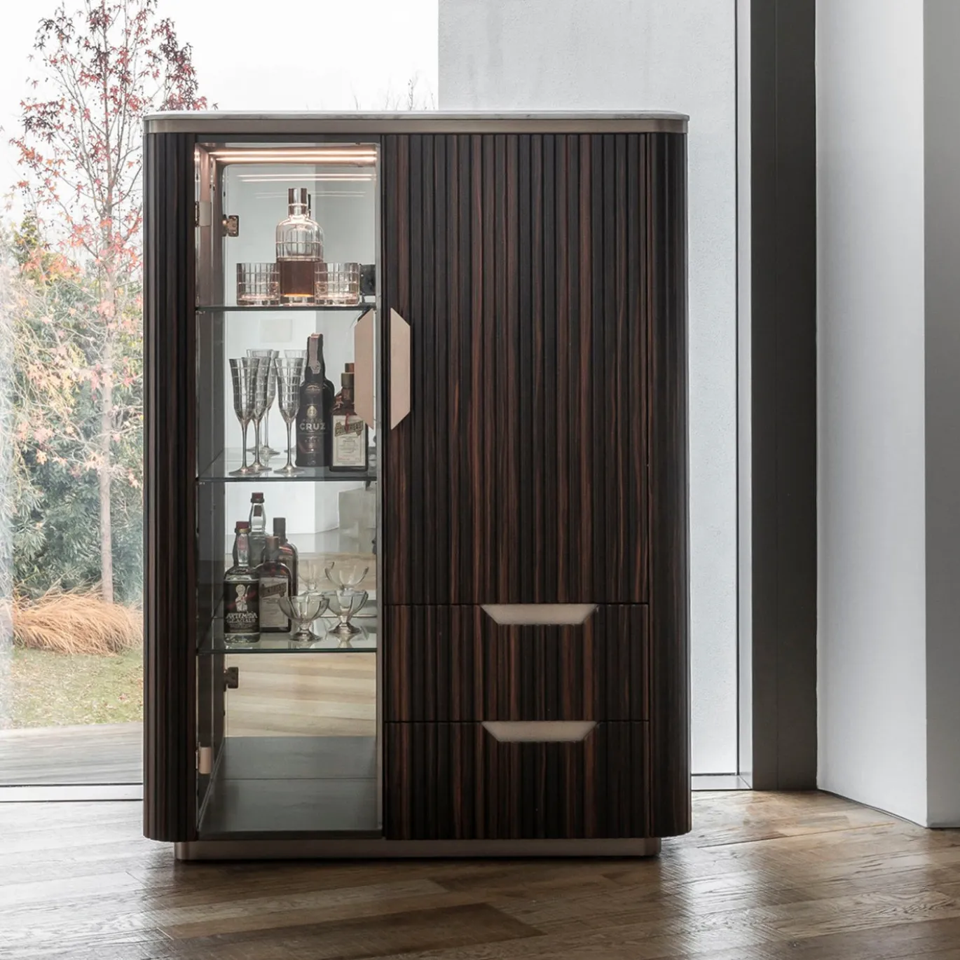 Mobile Bar Luxor in Legno con Vetrinetta
