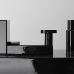 Paesaggi Scultura rettangolare nera di Nathalie Du Pasquier