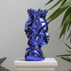 Panarea Testa di moro Donna Scultura in marmo blu