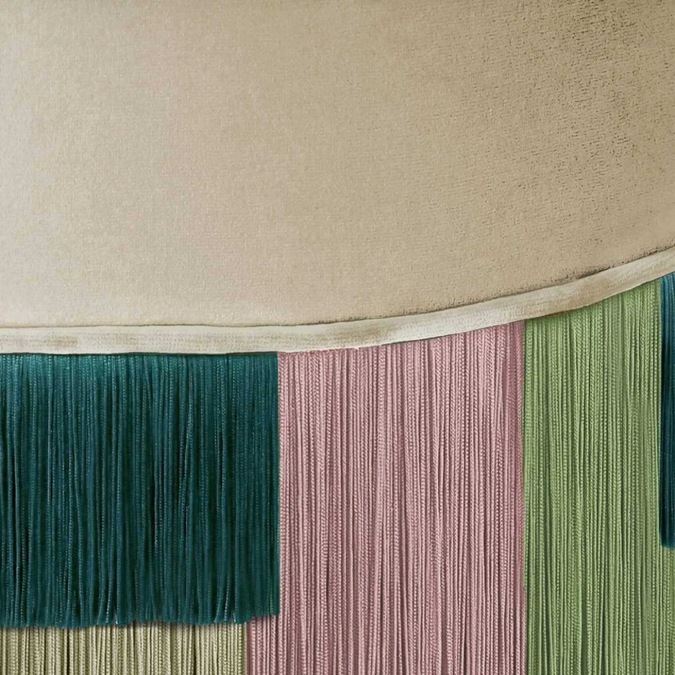 Panca Geo Stripe Policroma in Velluto #2 di Lorenza Bozzoli