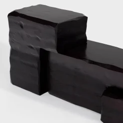 Panca scultorea Layer over Layer in legno