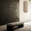 Panchina AR04 in legno bruciato con cuscino rivestito in lino