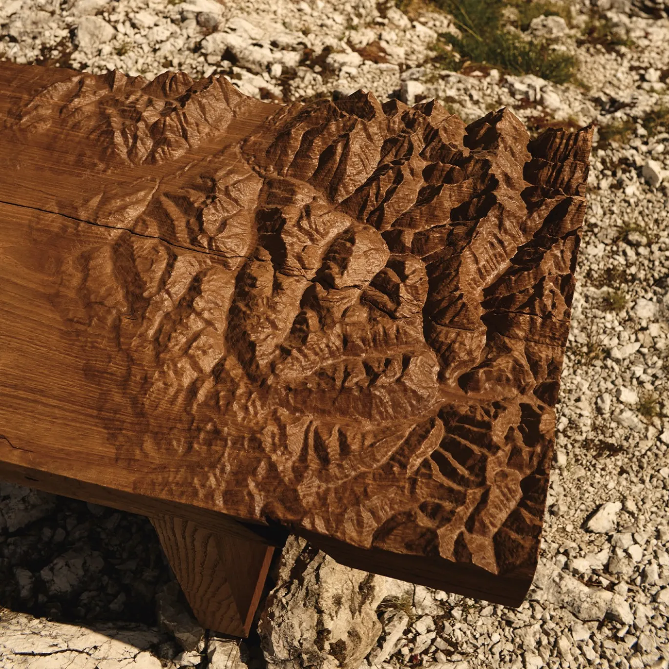 Panchina Topografica Belvedere Disegnata da Riccardo Vendramin
