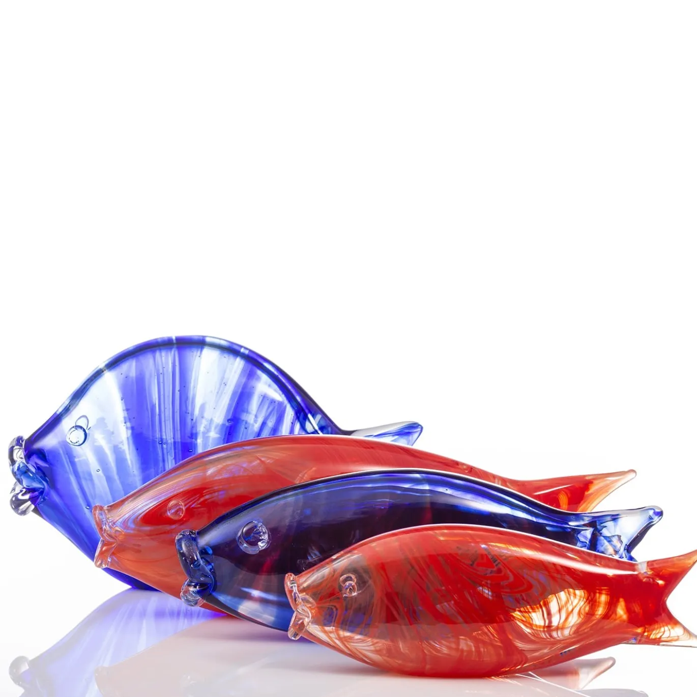 Pesce medio in vetro di Murano blu