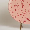 Piatto decorativo in ceramica rosa e borgogna