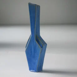 Piccolo vaso cubista blu N.2