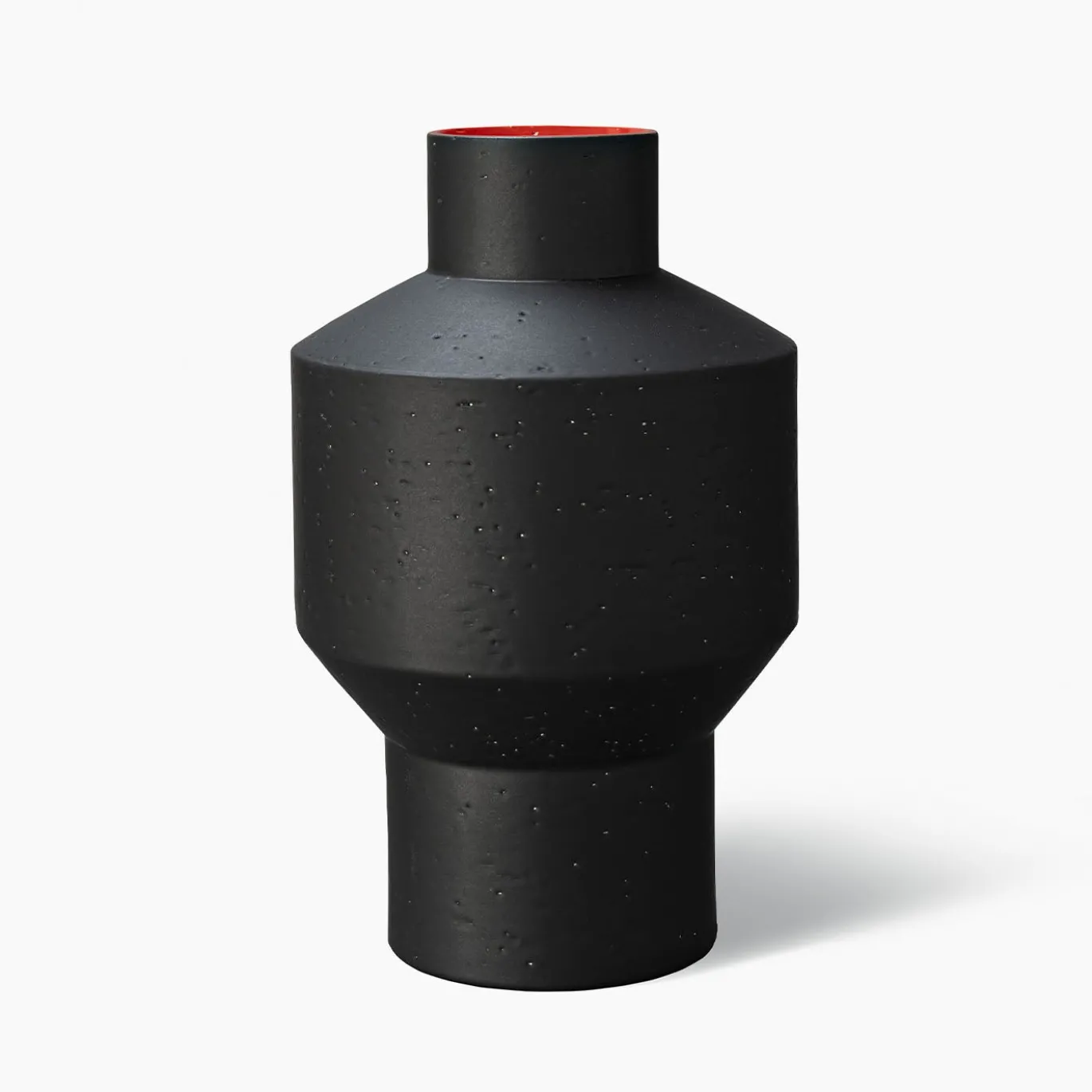 Piccolo vaso nero di Arik Levy George