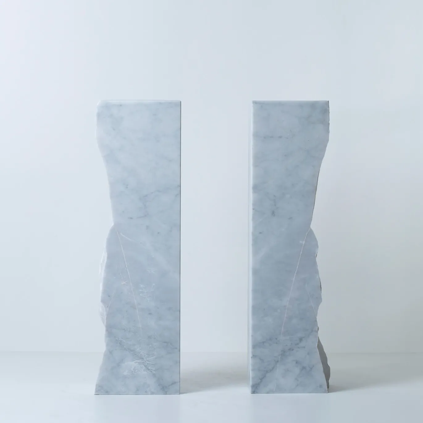 Podium II Scultura di Carrara