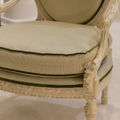 POLTRONA BIANCA IN STILE LUIGI XVI