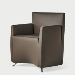 Poltrona Caprilarge in pelle marrone di Hannes Wettstein