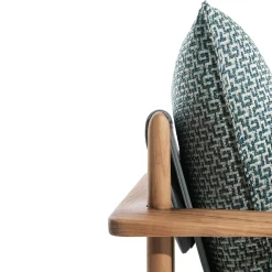 Poltrona da esterno in teak con motivo blu Kumiki