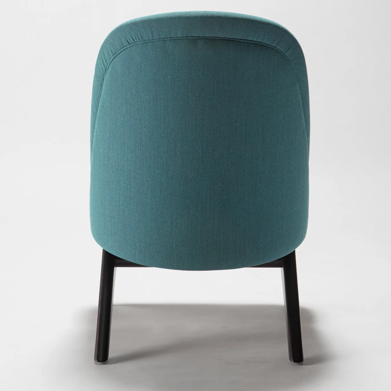 Poltrona da salotto Macao Cerulean di Studio Livoni