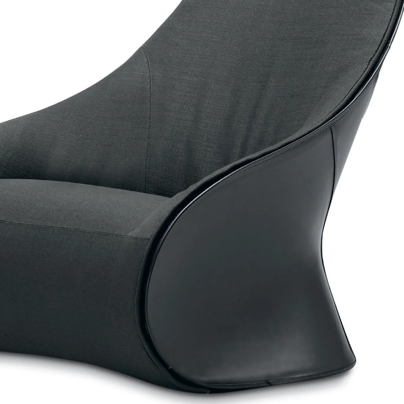 Poltrona girevole Derby grigio scuro con pouf di Noé Duchaufour-Lawrance