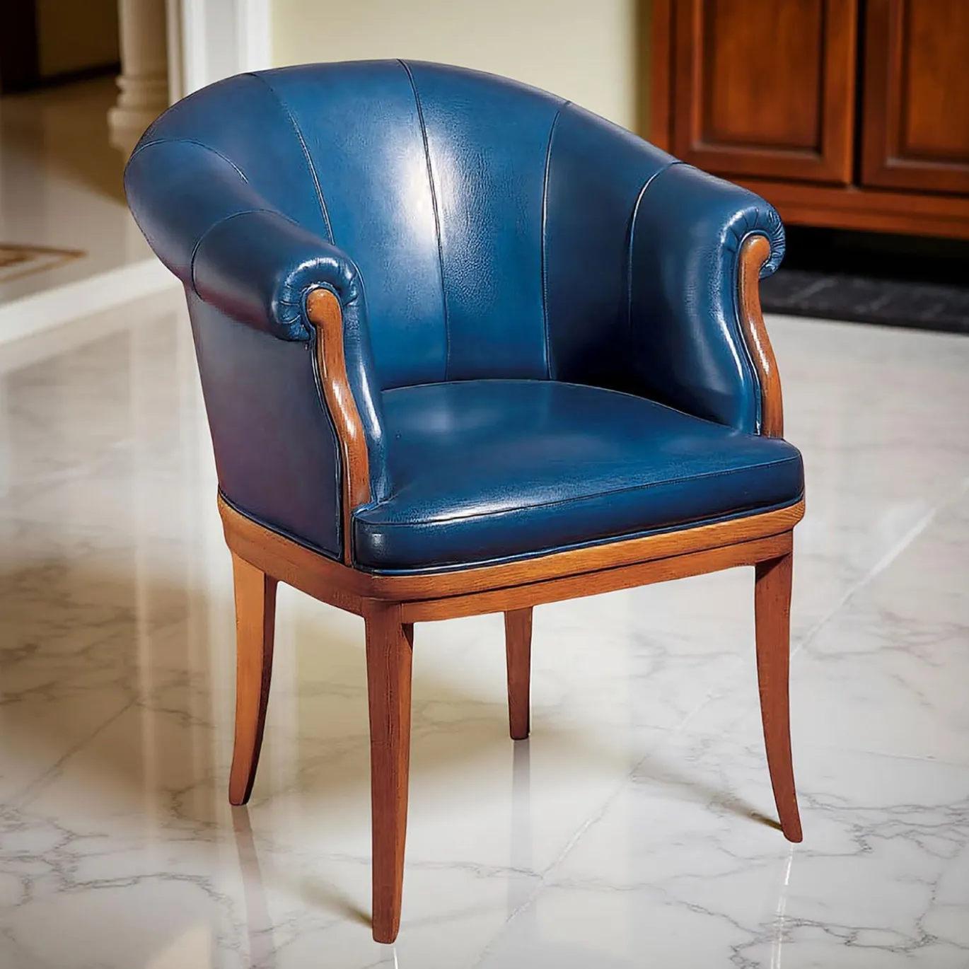 Poltrona in pelle blu navy