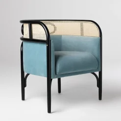 Poltrona in velluto azzurro Targa Petit