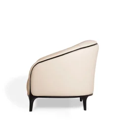 Poltrona Koral bianco panna con profilo laccata nera