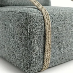 Poltrona per esterni Docker in tessuto sablé chenille blu ciano