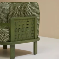 Poltrona Raquette 180 in frassino tinto verde di Cristina Celesti