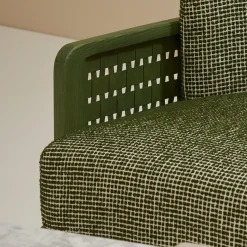 Poltrona Raquette 180 in frassino tinto verde di Cristina Celesti