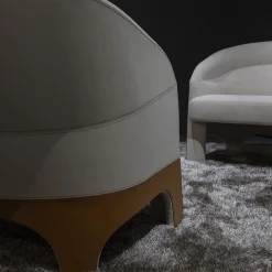 Poltroncina Adelaide in pelle Cuoietto grigia