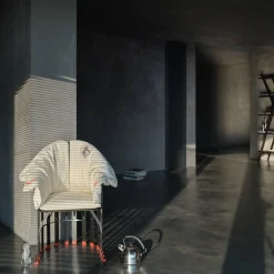 Poltroncina La Pagnotta Bianca di Gaetano Pesce