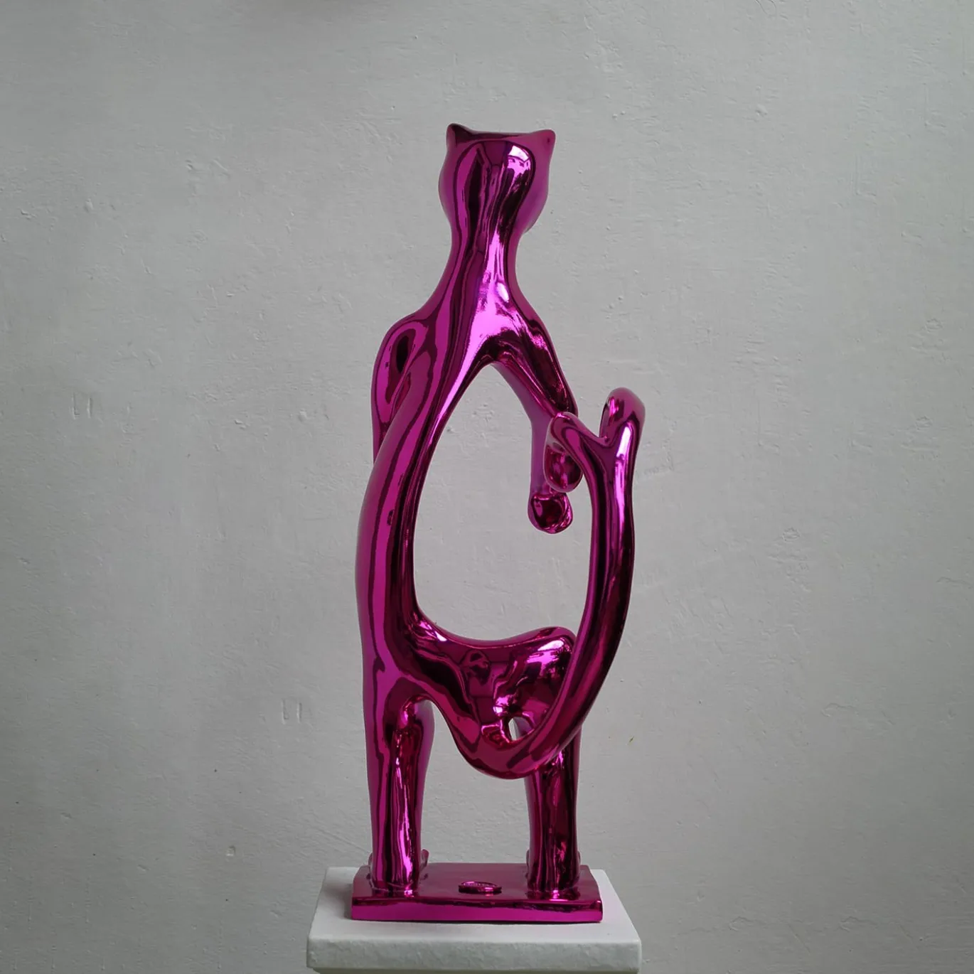 PoPCat Rosa Scultura di Sauro Cavallini